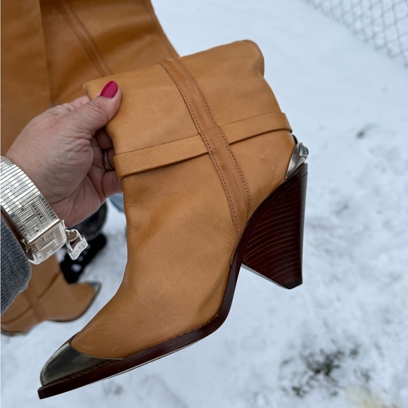 Isabel Marget Thigh's high cowboy boots - Picture 7 of 15